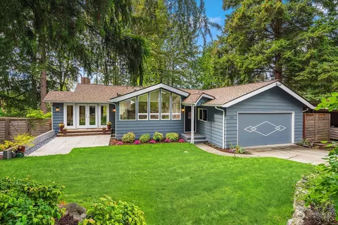 503 157th Ave SE, Bellevue, WA 98008