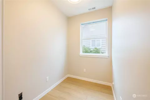 265 W Spruce St, Sequim, WA 98382 photo 24