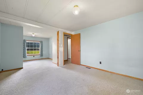 8475 Delta Line Rd, Custer, WA 98240 photo 17