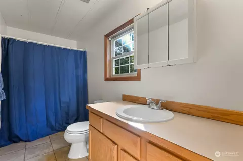 8475 Delta Line Rd, Custer, WA 98240 photo 12