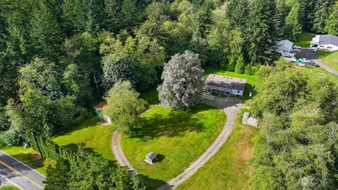 8475 Delta Line Rd, Custer, WA 98240