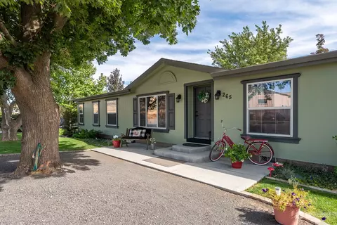 265 N C St, Washtucna, WA 99371