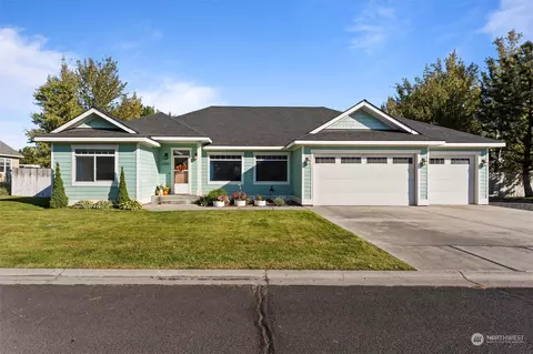 2262 Plum St, Ephrata, WA 98823