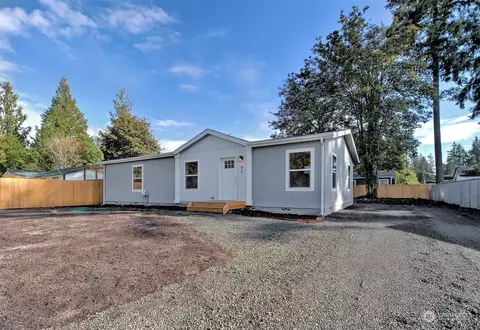 91 E Greenwood Ln, Shelton, WA 98584