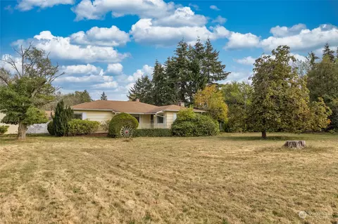 8015 Golden Given Rd E, Tacoma, WA 98404