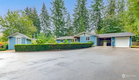 1144 SE Salmonberry Rd, Port Orchard, WA 98366
