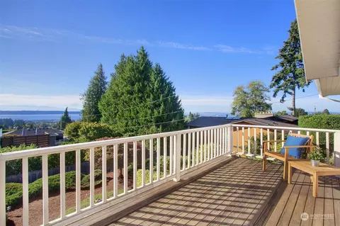 829 Laurel Way, Edmonds, WA 98020 photo 28