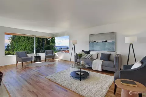 829 Laurel Way, Edmonds, WA 98020 photo 5