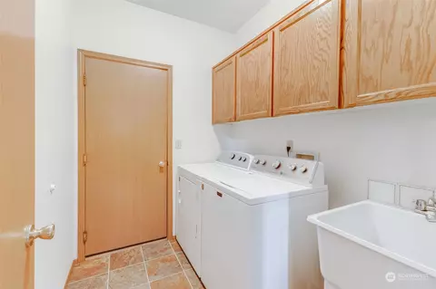 201 207th St E, Spanaway, WA 98387 photo 25