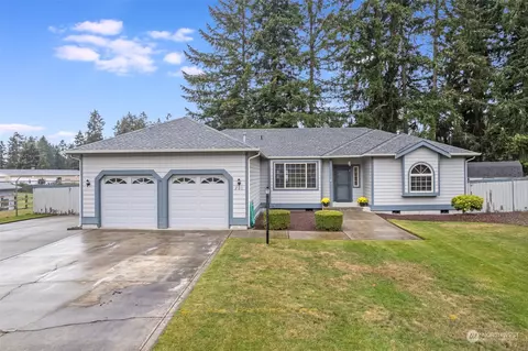 201 207th St E, Spanaway, WA 98387 photo 2
