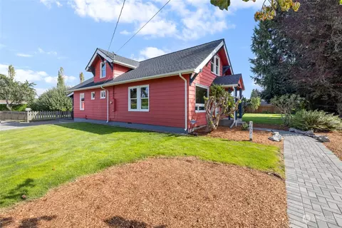 3853 Gay Rd E, Tacoma, WA 98443