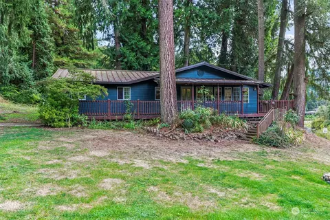 2050 Kalama River Rd, Kalama, WA 98625