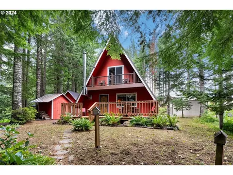 2 Wilderness Dr, Cougar, WA 98616