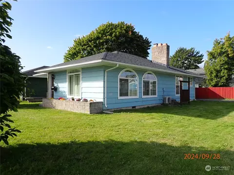 1302 W Market St, Aberdeen, WA 98520