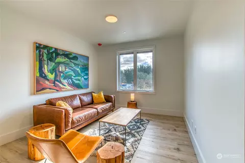 Living - 231 Madrona St #5, Eastsound, WA 98245 photo 2 of 2