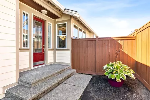 4439 Blakley Loop NE, Lacey, WA 98516