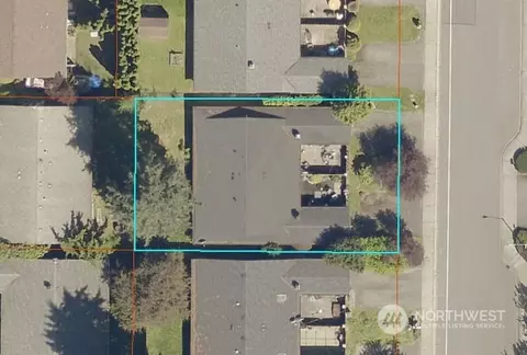 827 143rd Ave SE, Bellevue, WA 98007