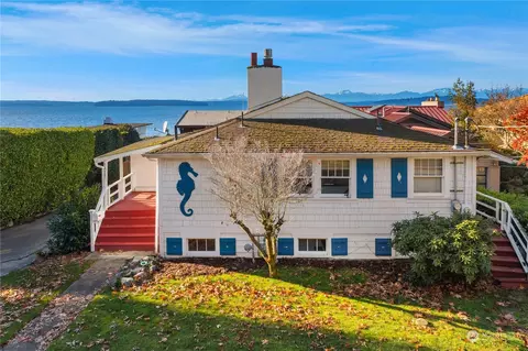 5475 Beach Dr SW, Seattle, WA 98136