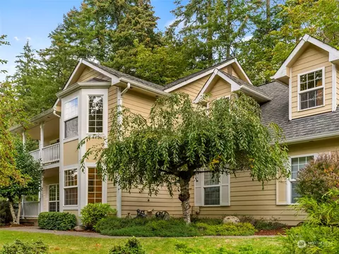 3122 Westwood St NW, Olympia, WA 98502