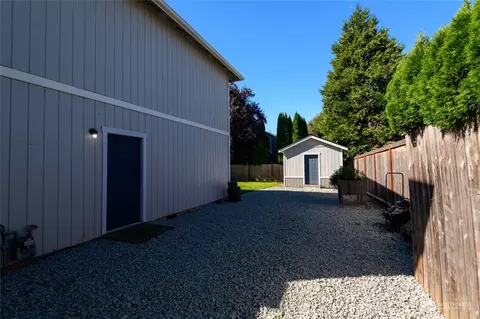 Exterior - 306 Carley Pl, Enumclaw, WA 98022 photo 2 of 5
