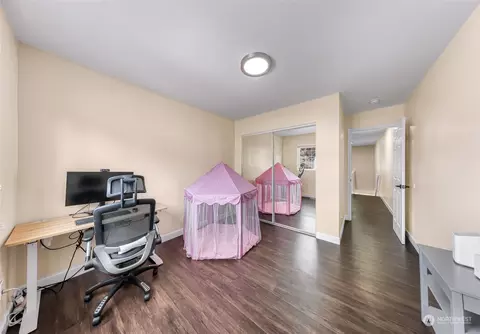 Bedroom - 13621 57th Dr SE, Everett, WA 98208 photo 2 of 4