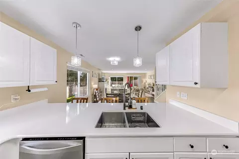 Kitchen - 13621 57th Dr SE, Everett, WA 98208 photo 3 of 3