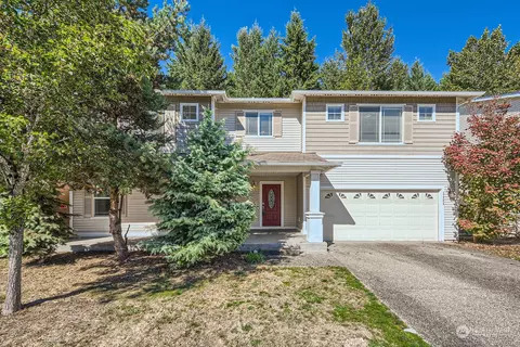 17724 93rd Ave E, Puyallup, WA 98375
