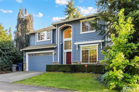 Exterior - 18529 33rd Ave SE, Bothell, WA 98012 photo 2 of 6