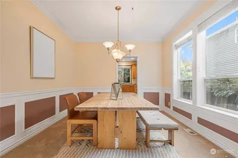 Dining - 18529 33rd Ave SE, Bothell, WA 98012 photo 1 of 4