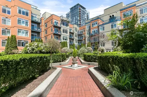 2414 1st Ave #606, Seattle, WA 98121