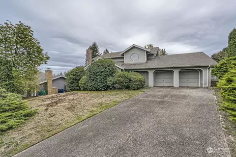 2739 SW 347th Pl, Federal Way, WA 98023