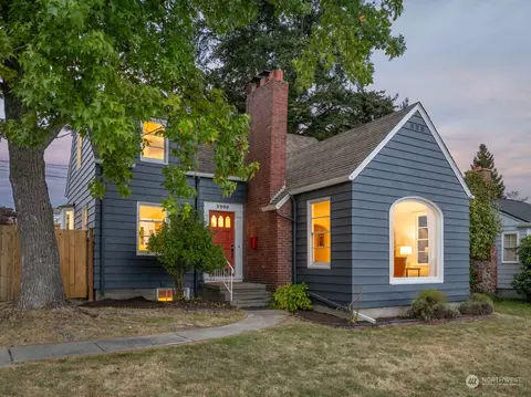 5900 36th Ave SW, Seattle, WA 98126