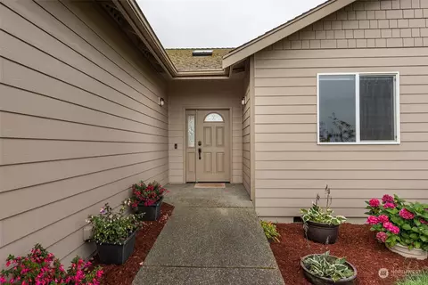 65 Marigold Ln, Sequim, WA 98382 photo 2