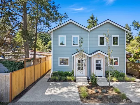 11714 26th Ave NE, Seattle, WA 98125