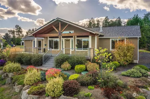 29416 39th Ave S, Roy, WA 98580