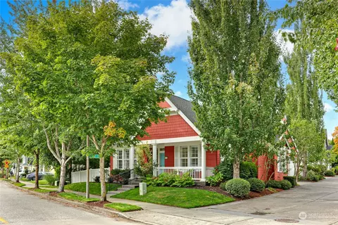 207 Angel Oak Ct NE, Poulsbo, WA 98370