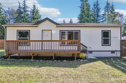 22125 S River Dr, Granite Falls, WA 98252