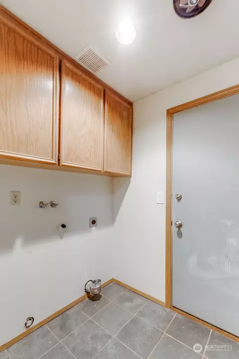 18718 2nd Ave E, Spanaway, WA 98387 photo 25