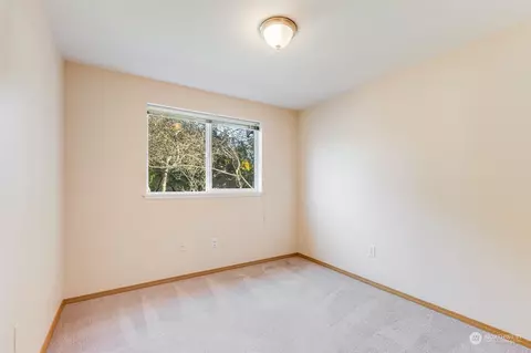 18718 2nd Ave E, Spanaway, WA 98387 photo 21