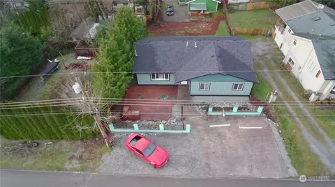 373 Lakeside Dr, Sedro Woolley, WA 98284