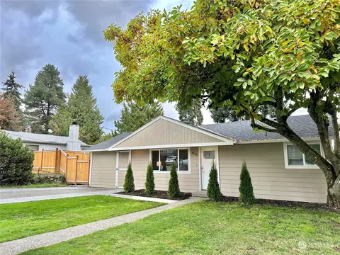 8556 S 123rd Pl, Seattle, WA 98178