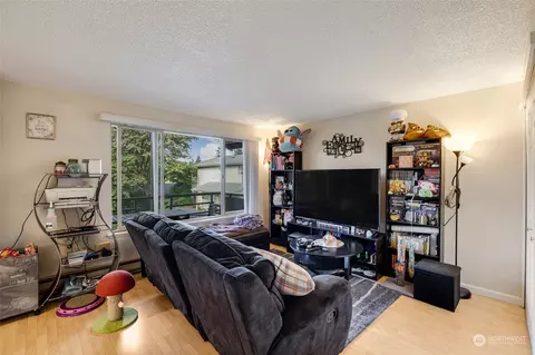 6111 Pebble Pl, Everett, WA 98203 photo 18