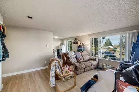 6111 Pebble Pl, Everett, WA 98203 photo 16