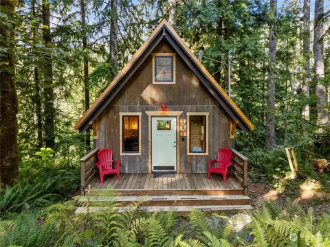 52605 Mason Pl, Gold Bar, WA 98251