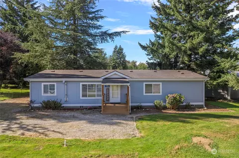 7966 Slate Ln, Sedro Woolley, WA 98284