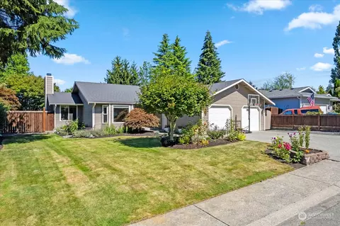 5017 120th Pl SE, Everett, WA 98208