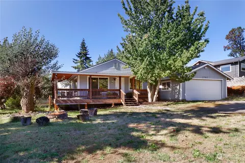 2707 Wheaton Way, Bremerton, WA 98310