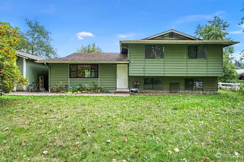 7900 146th Ave E, Puyallup, WA 98372