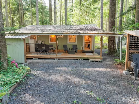 1172 Alder Ln, Sumas, WA 98295