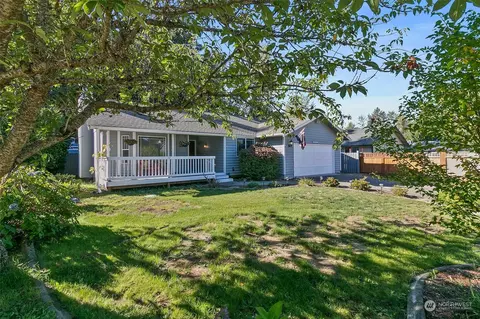 15720 118th Avenue Ct E, Puyallup, WA 98374